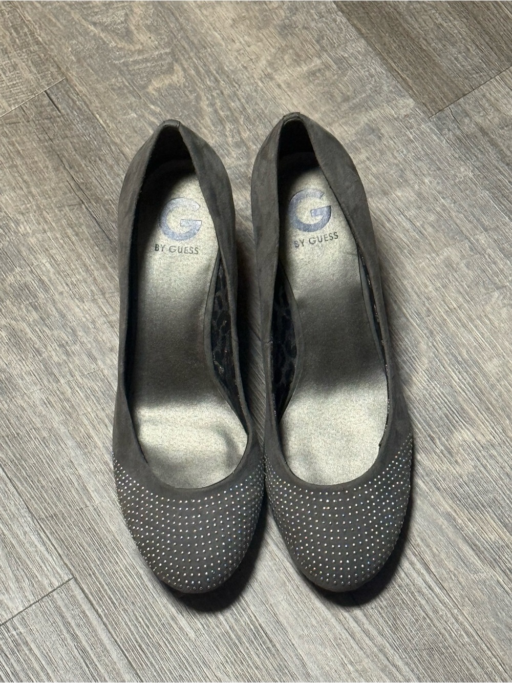 Guess Women's Charcoal Gray Studded Ballet Flats C2